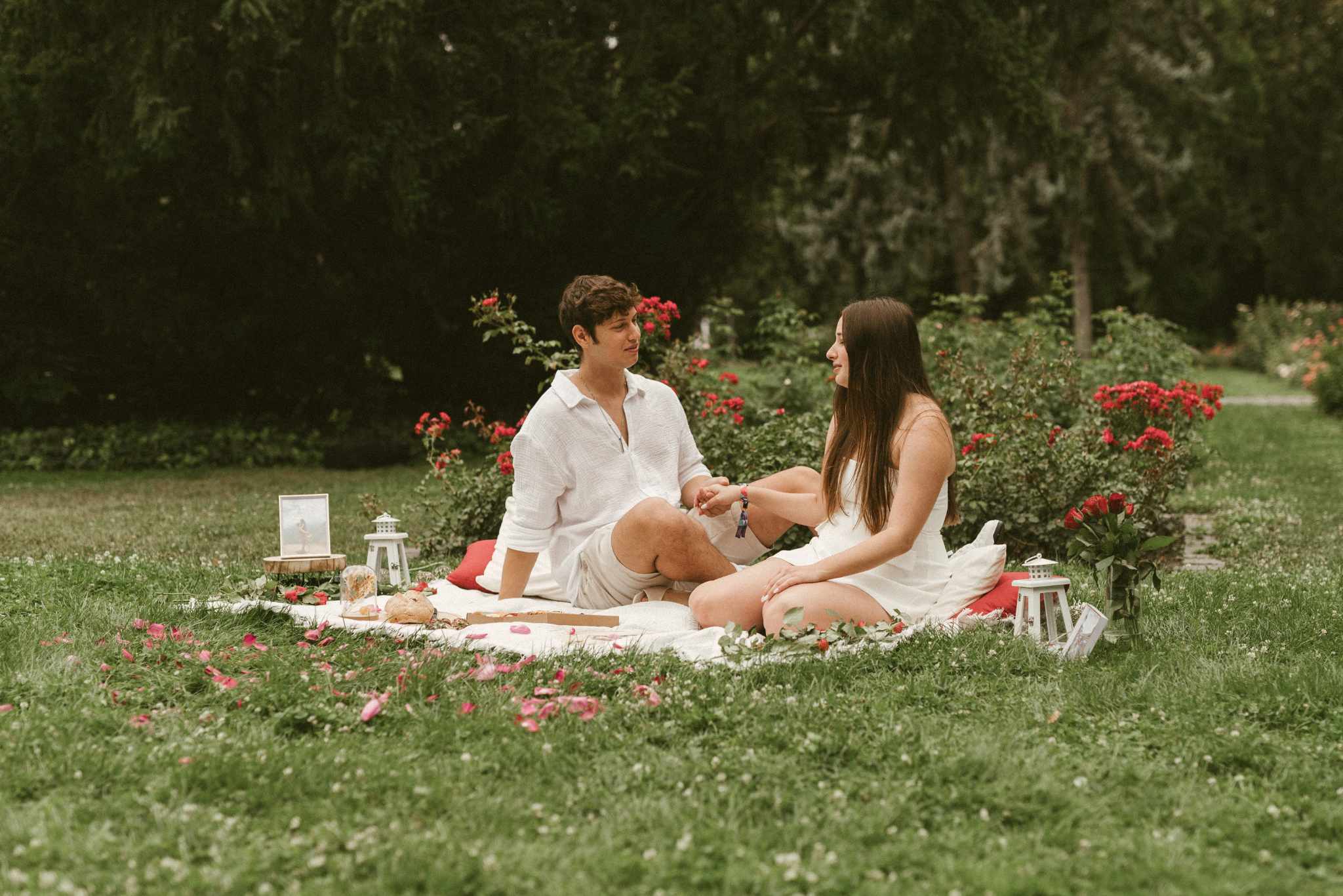 lánykérés_eljegyzés_piknik_Margitsziget_Budapest {{brizy_dc_image_alt imageSrc=